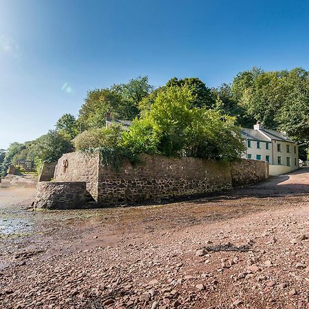 Sloop Inn Cottage Haverfordwest Eksteriør billede